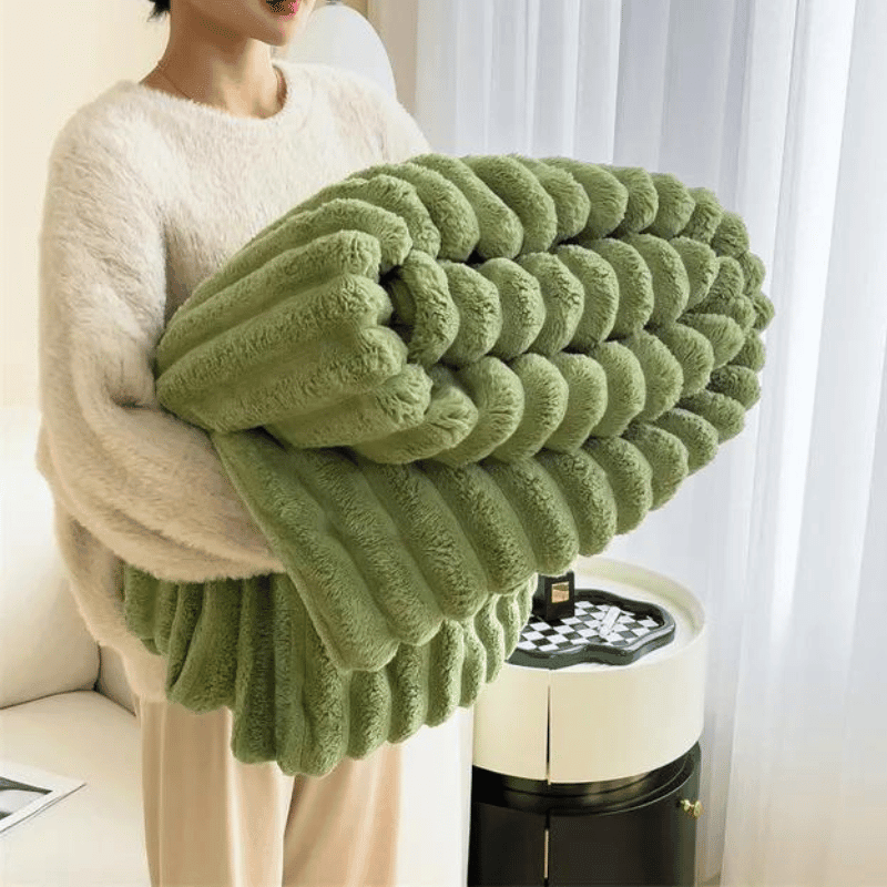 Nola – Dicke Flanell-Decke im skandinavischen Stil