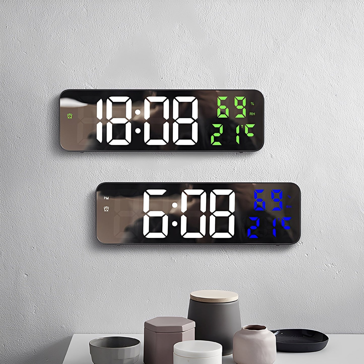 Nairo – LED-Wanduhr in digitaler Ausführung