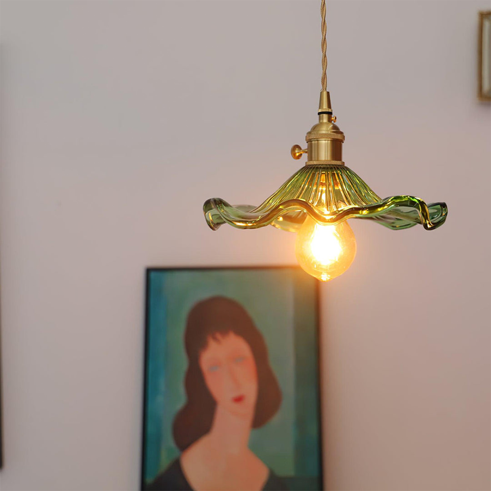 HibiBloom – Stilvolle Lampe mit Hibiskusblüten für exotisches Flair