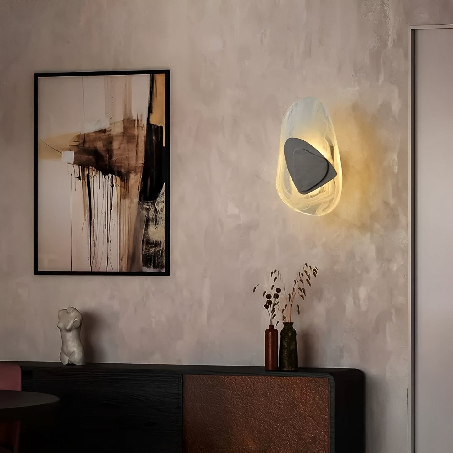 Nila – Moderne LED-Wandlampe aus Glas: Einfache Eleganz mit handgemachtem Design