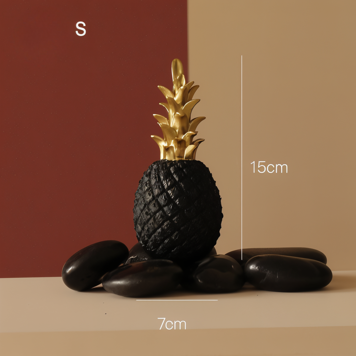 Phineas – Schicke Ananas-Dekoration aus Harz für sommerliche Wohnhighlights