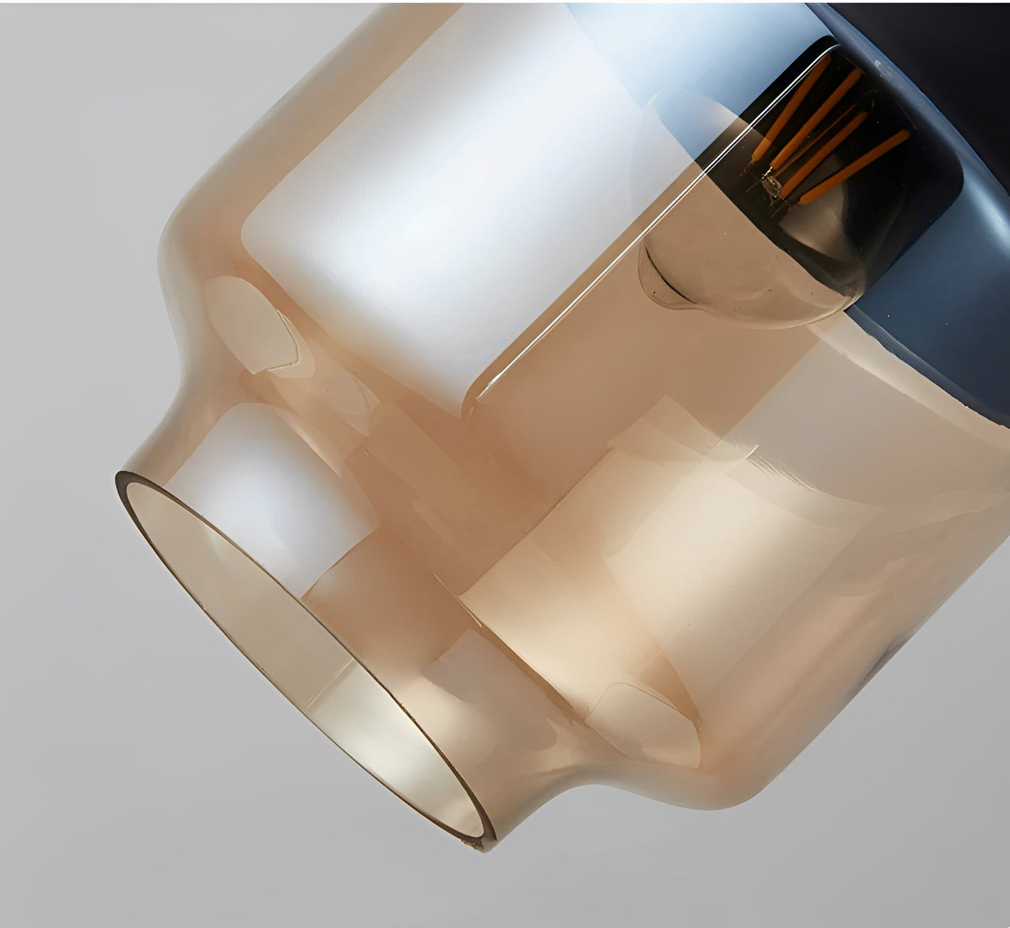 Amira – Industrieller Glas-Luster