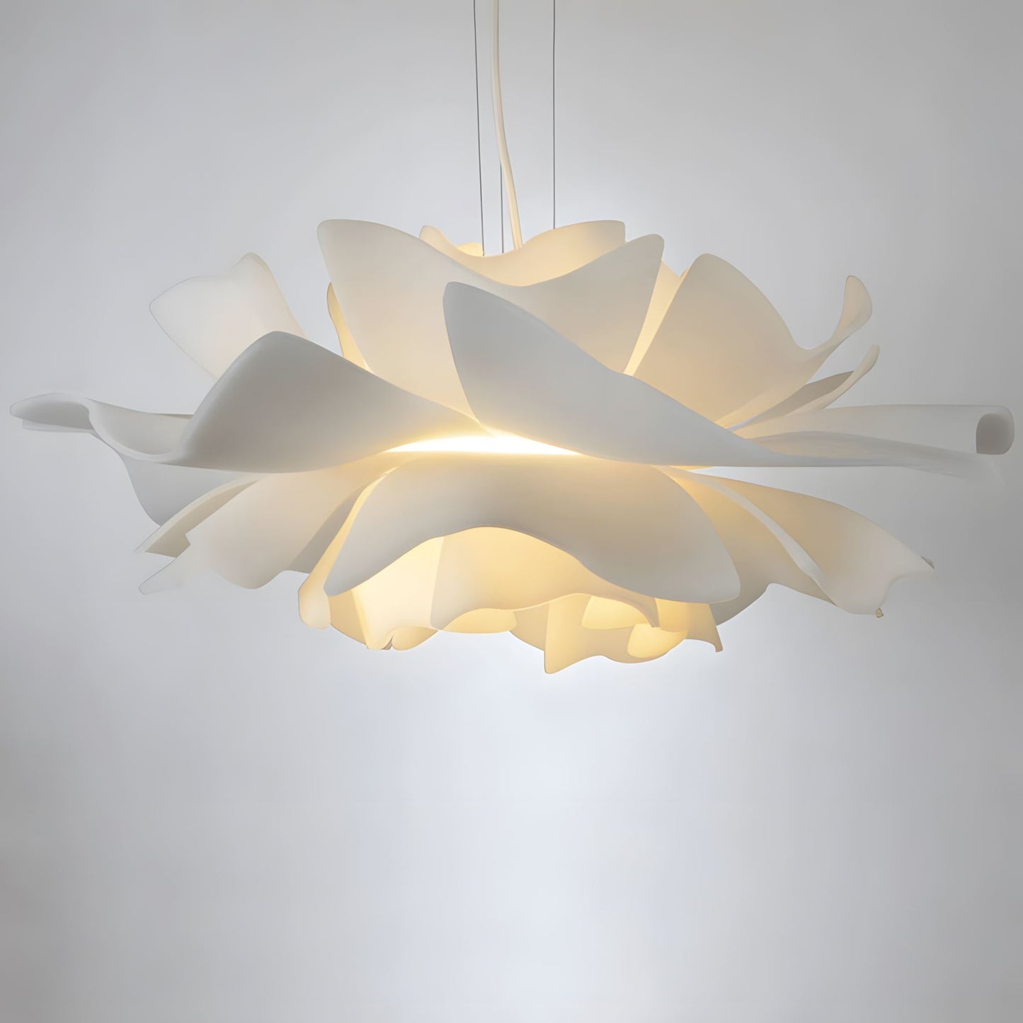 Blooming Brilliance - Moderne florale Pendelleuchte