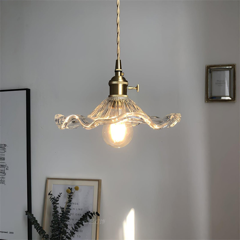 HibiBloom – Stilvolle Lampe mit Hibiskusblüten für exotisches Flair