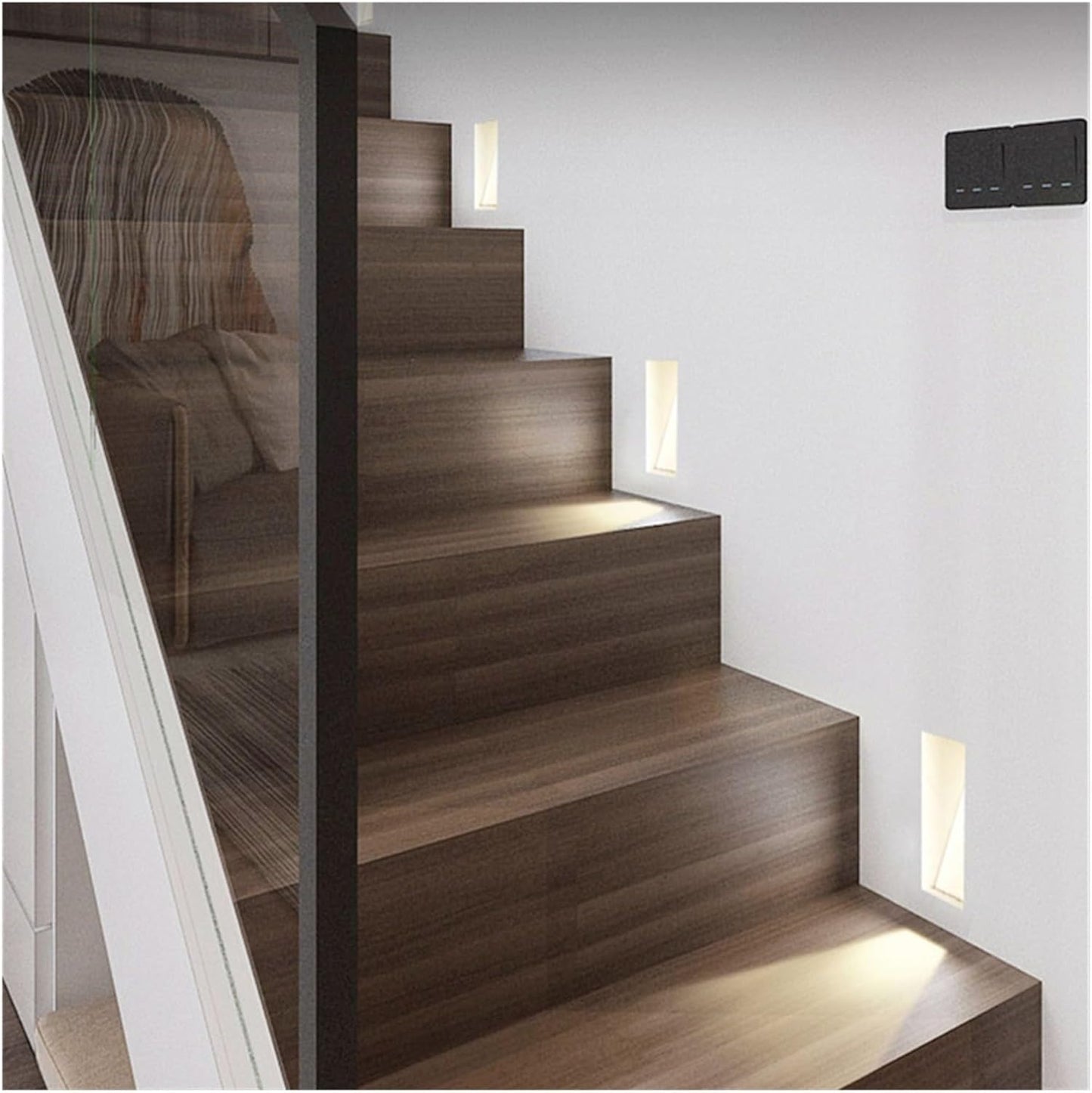 Gregor – Schlichte Treppen Kick Lampe