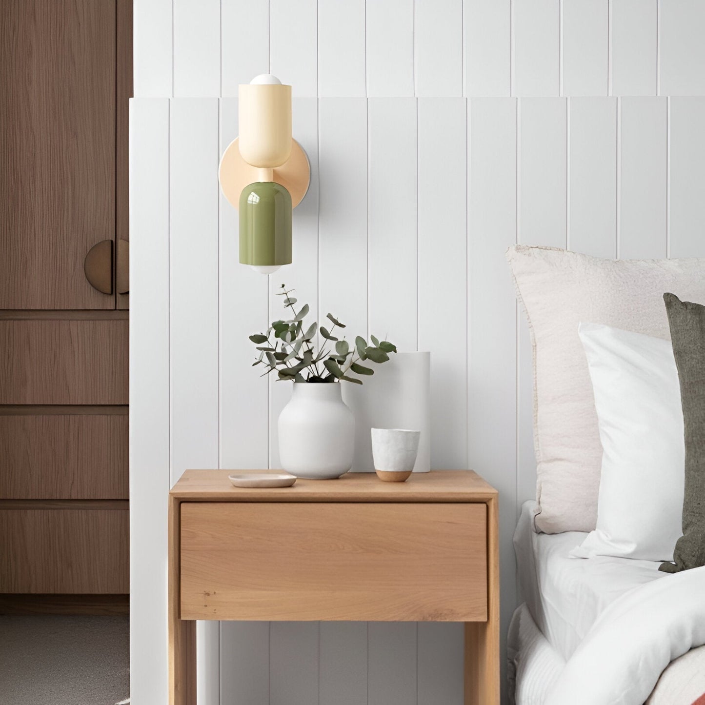 Cleah – Moderne Wandlampe mit zwei Eisenköpfen