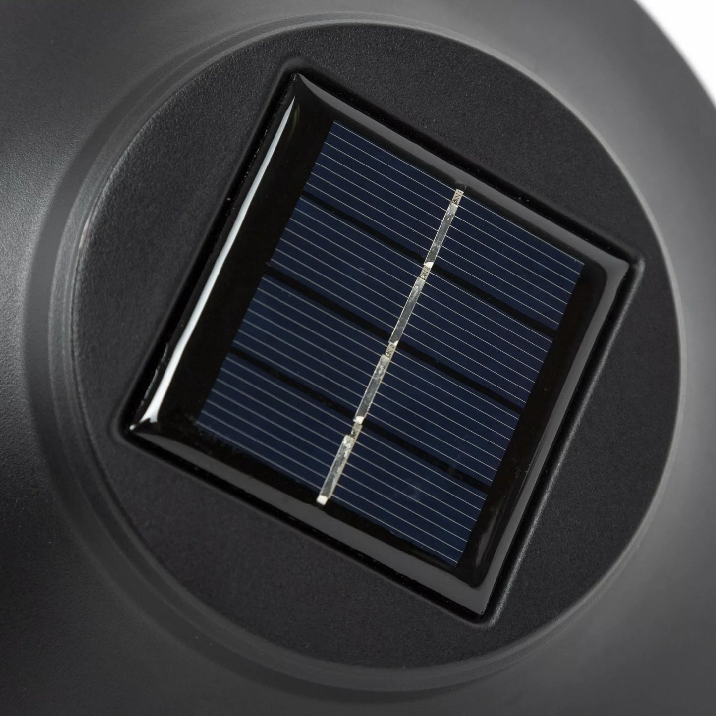 Miyu – Solar-LED-Licht für den Garten im Streifenstil