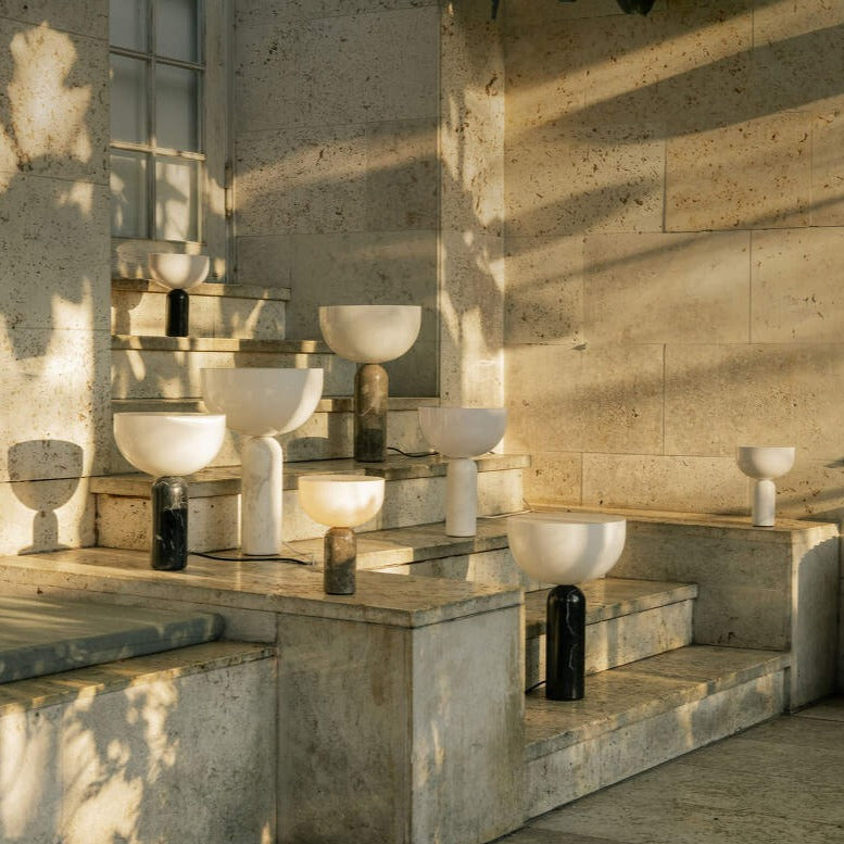 Raja – Schicke Tischlampe mit Marmorfuß und stilvollem Design