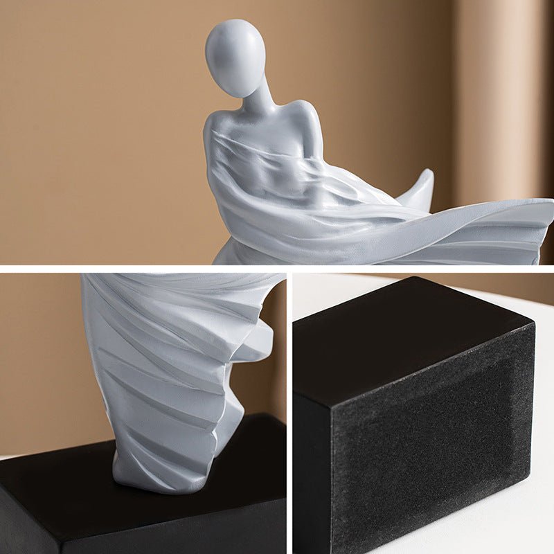 Meilin – Kunstfigur im skulpturalen Design