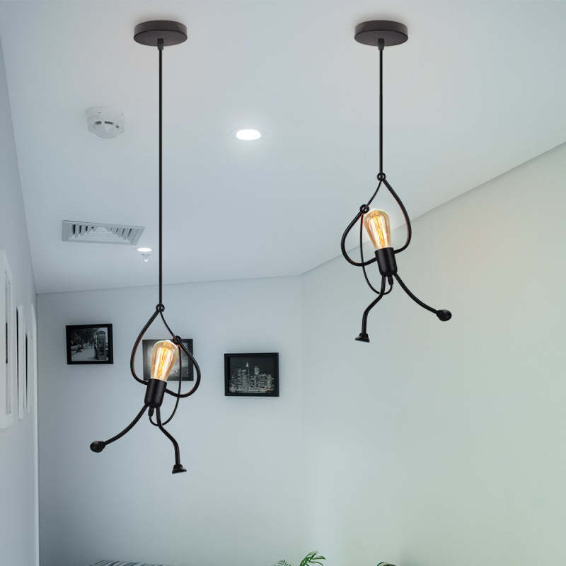 IronRetro – Industrielle Tischlampe im Superhelden-Look