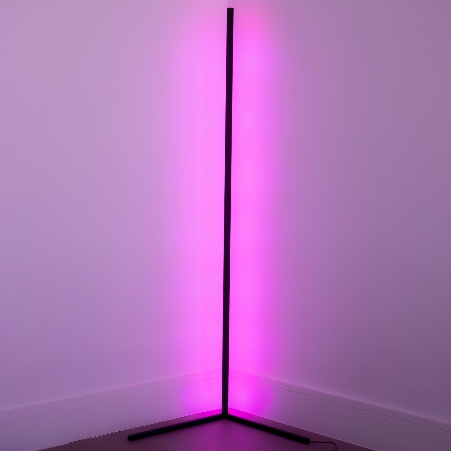 LumiSync – Smarte LED-Eckenlampe