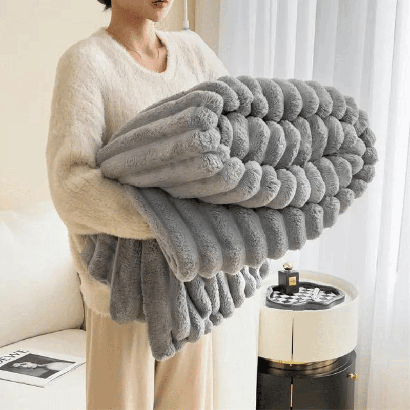 Nola – Dicke Flanell-Decke im skandinavischen Stil
