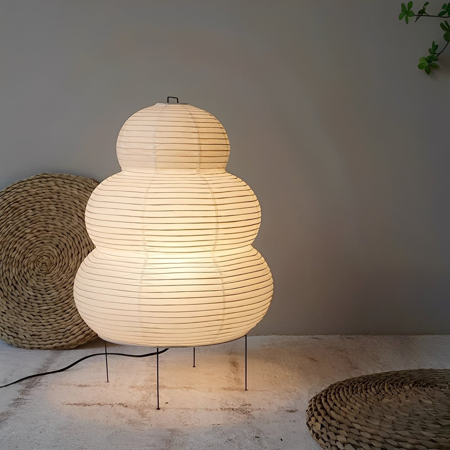 Emilia – Einfache Stehlampe