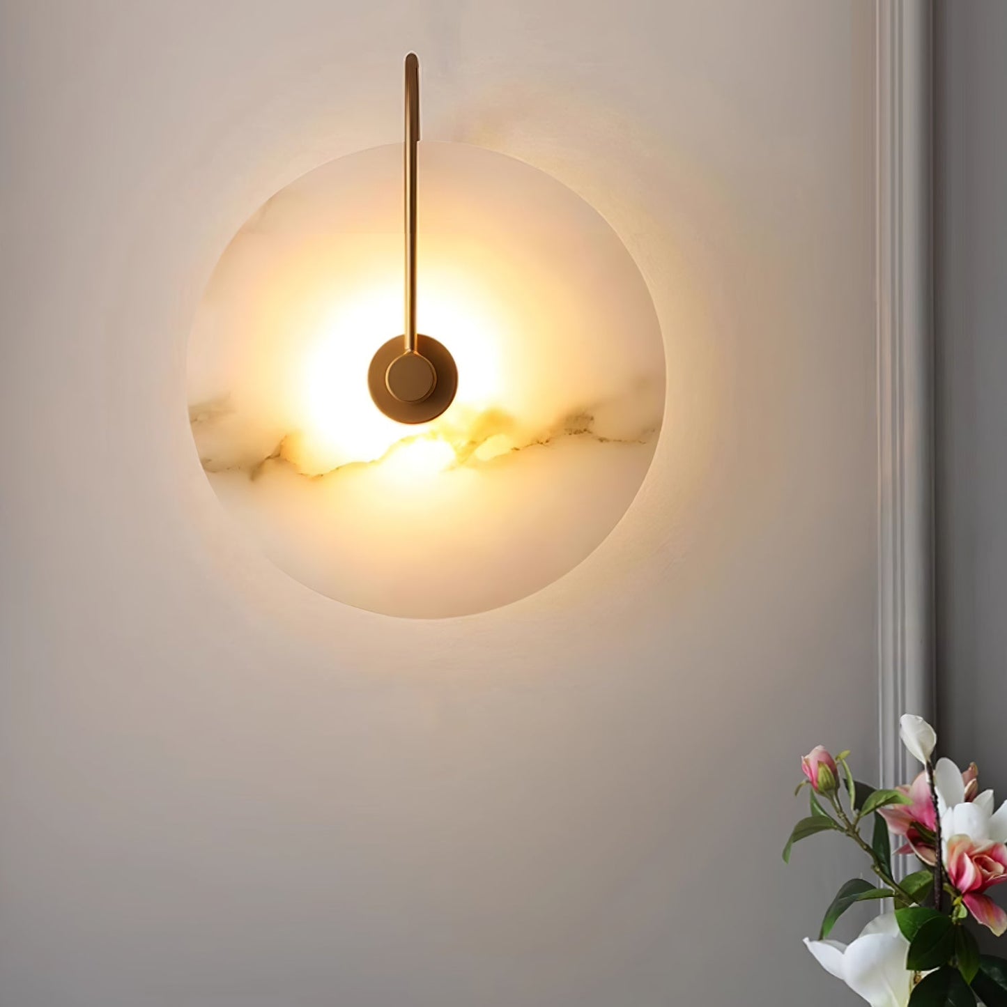 Aveline – LED-Wandlampe aus Alabasterstein