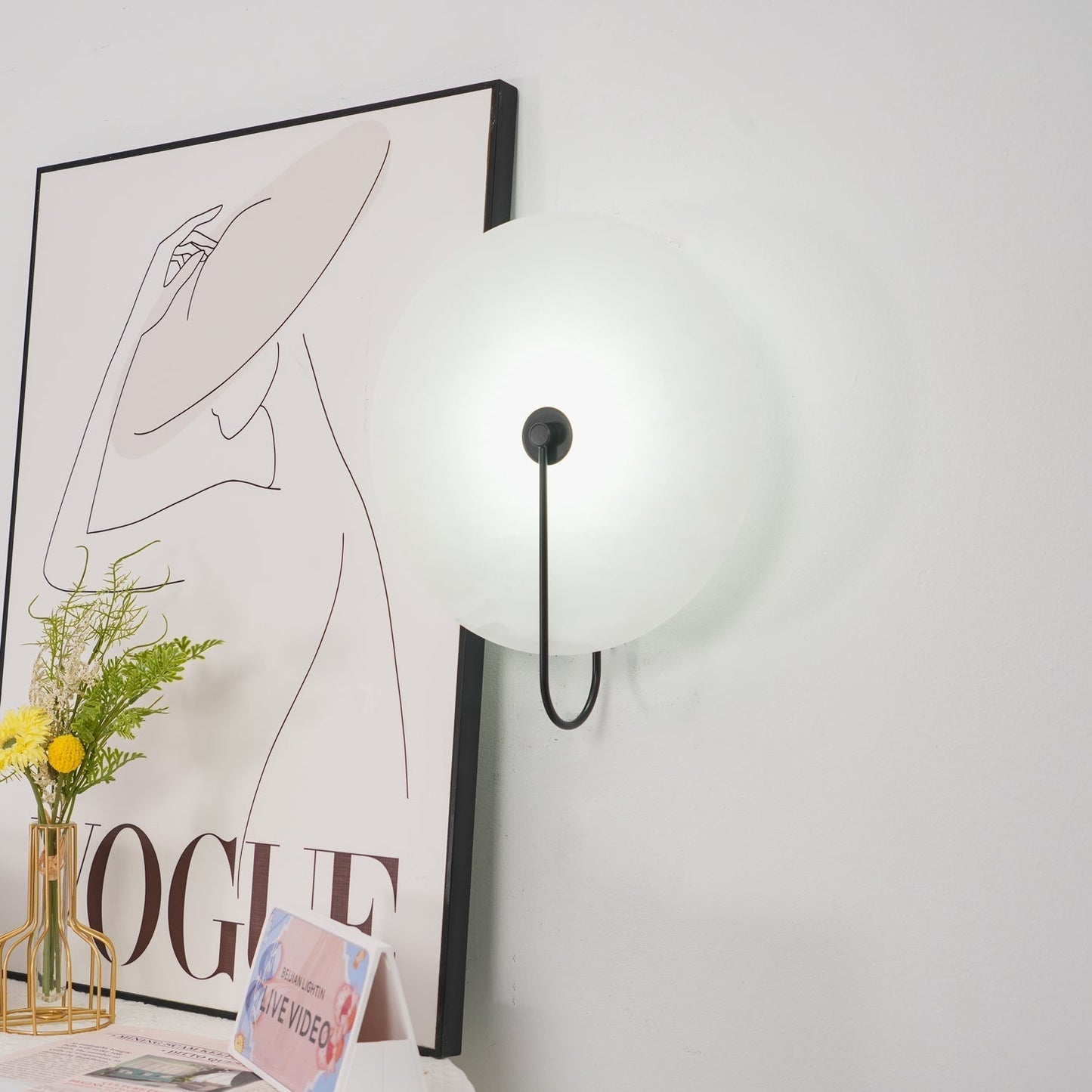 Aveline – LED-Wandlampe aus Alabasterstein