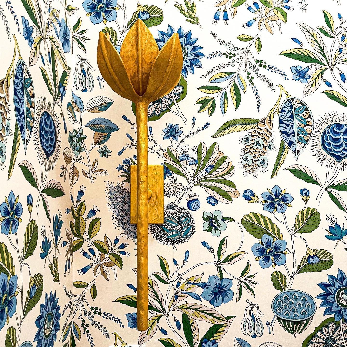 Yumi – Moderne Blumen-Wandlampe