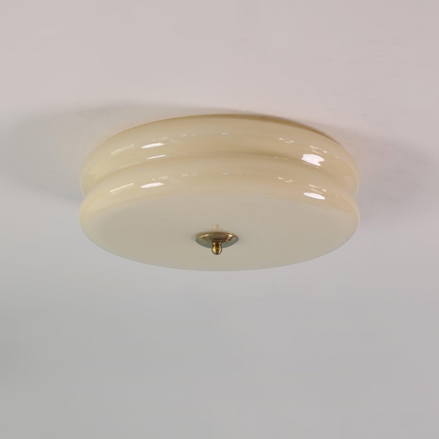 Amélie – Schlichte Deckenlampe im Cream-Stil