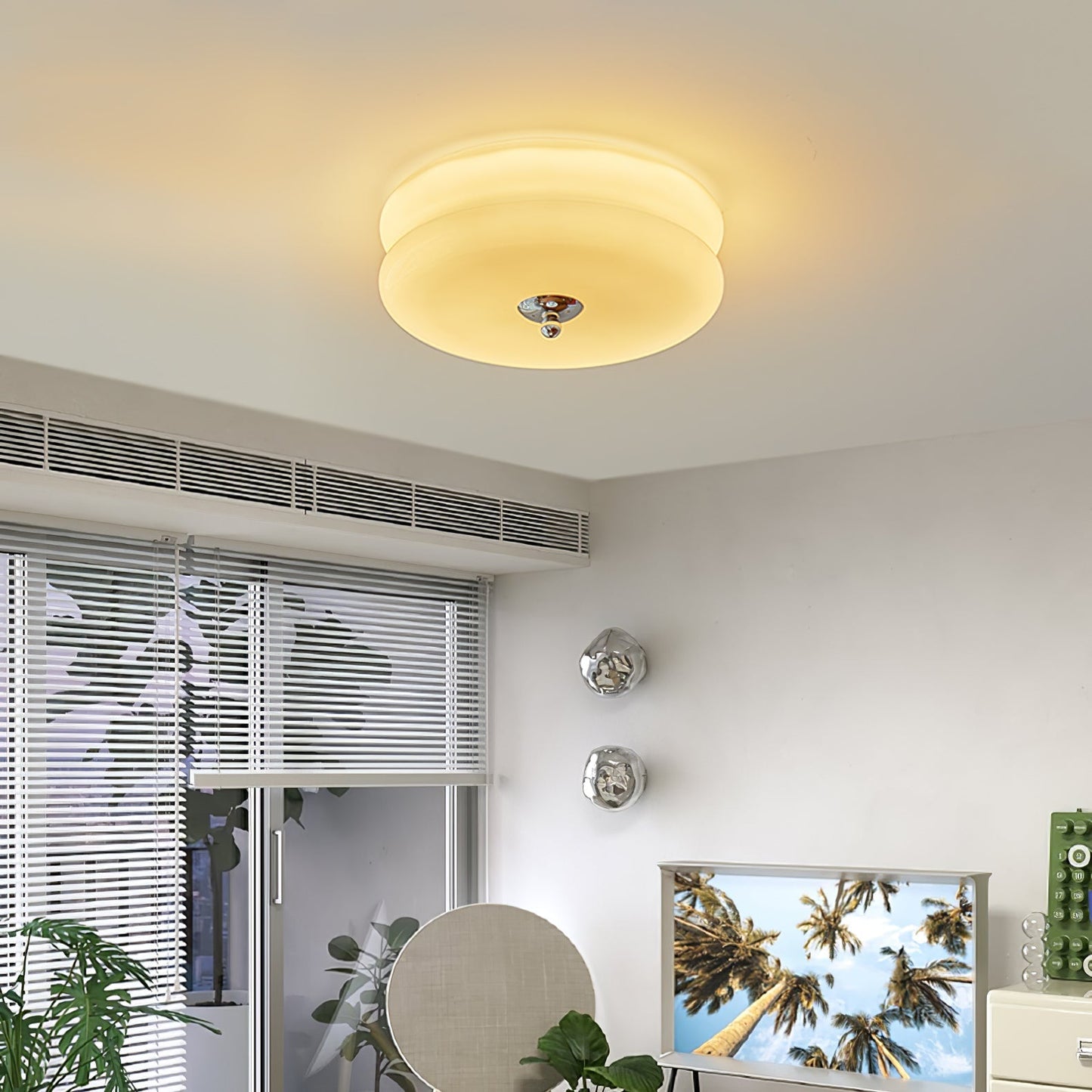Amélie – Schlichte Deckenlampe im Cream-Stil