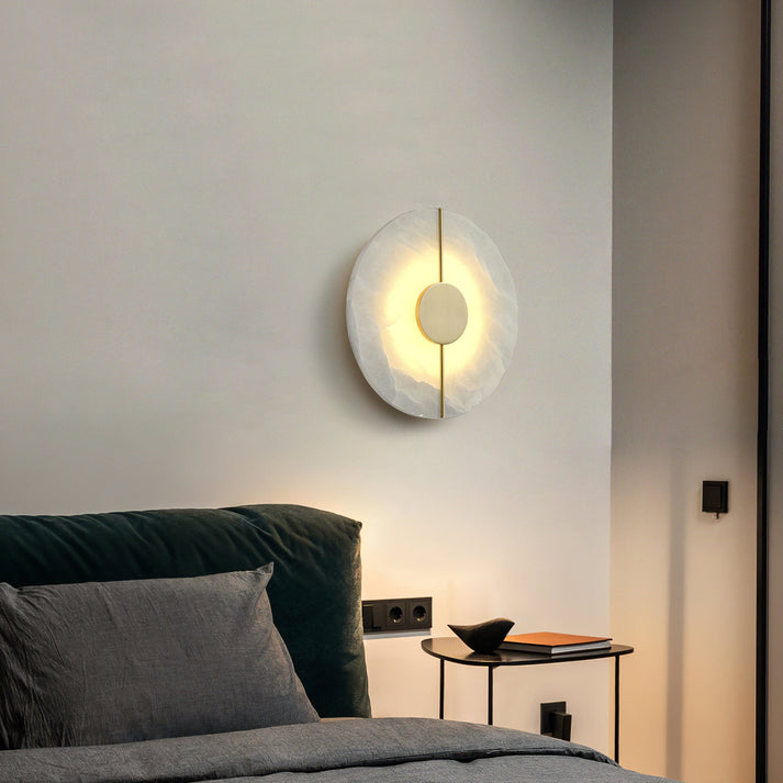 Kylie – Schlichte Marmor-Wandleuchte