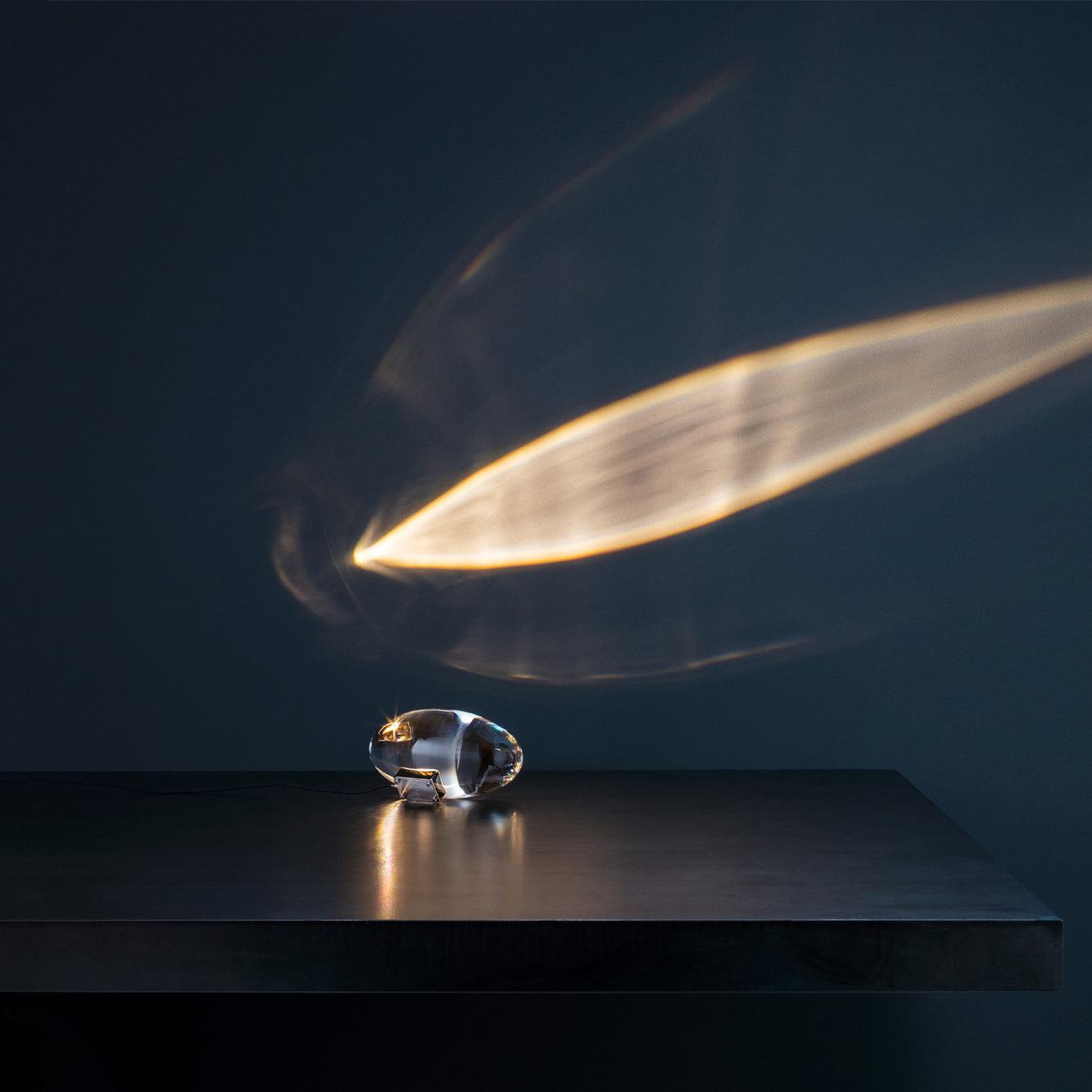 Priya – Kreative Sonnenuntergangstischlampe