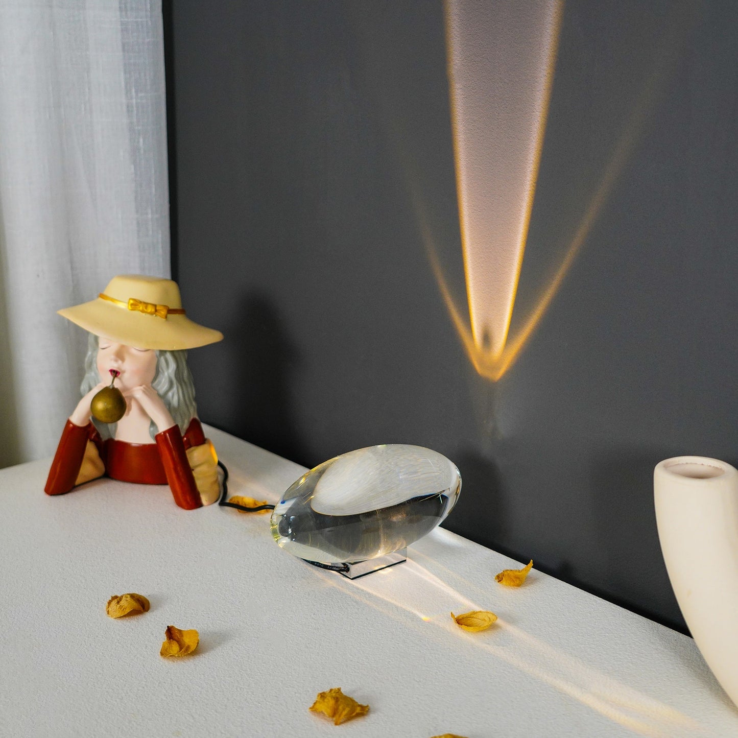 Priya – Kreative Sonnenuntergangstischlampe