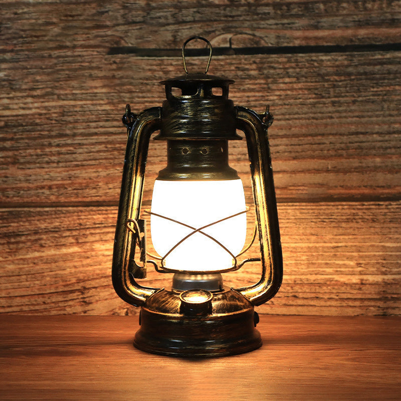 Arden – Retro LED-Campinglampe mit Batterie
