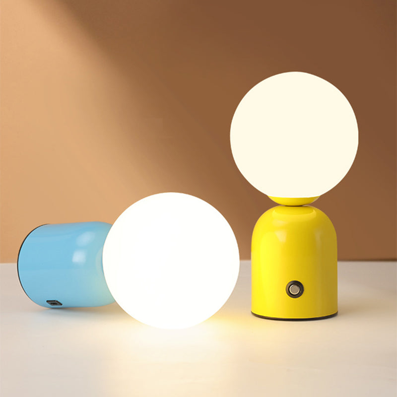 Marvelle – Elegante Tischlampe im nordischen Stil