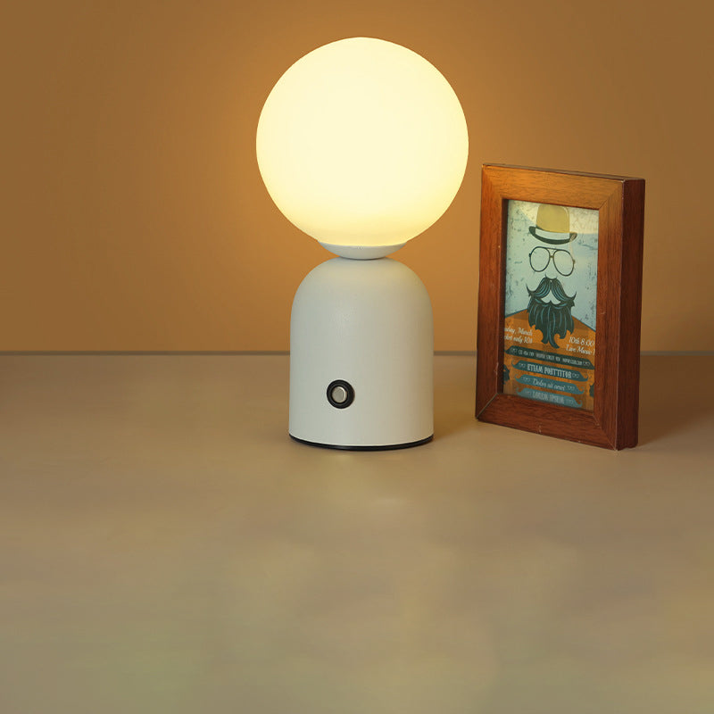 Marvelle – Elegante Tischlampe im nordischen Stil