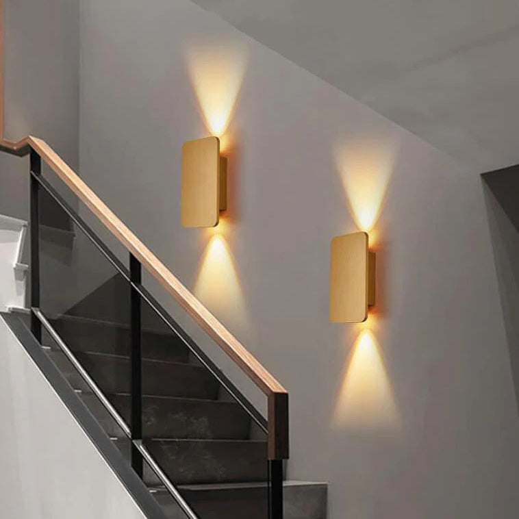 Vera – Schlichte LED Wandlampe