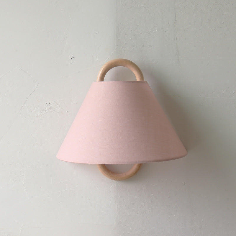Alina – Wandlampe aus Buchenholz