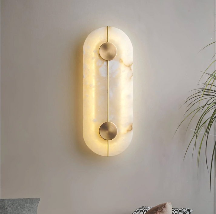 Kylie – Schlichte Marmor-Wandleuchte