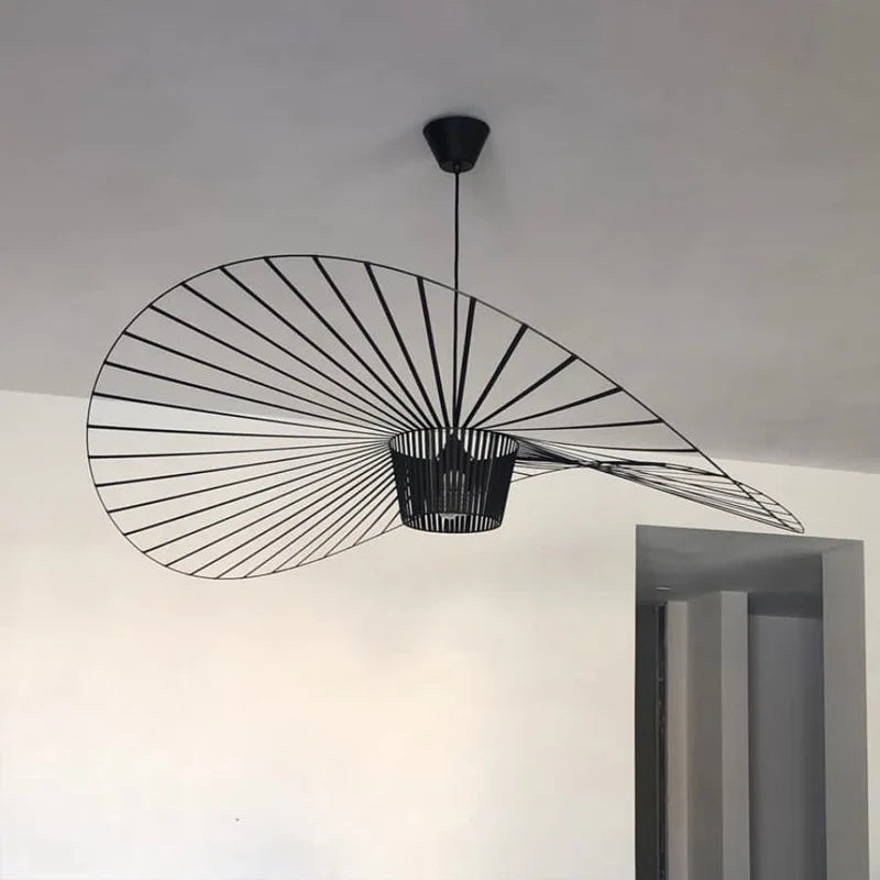 Kronleuchter in Strohhutform für Wohnzimmer