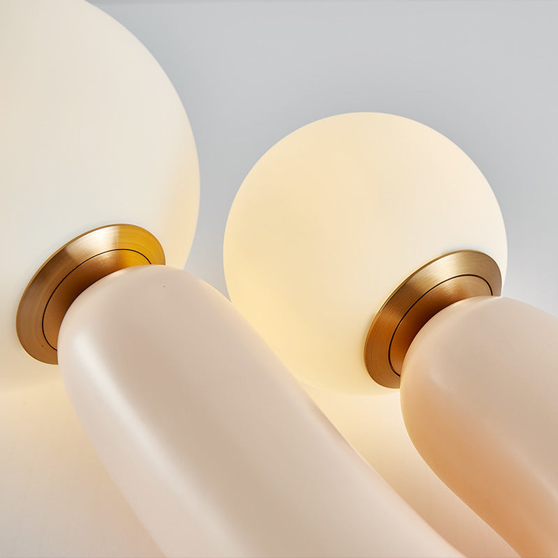 Lysa – Skandinavische LED-Tischleuchte