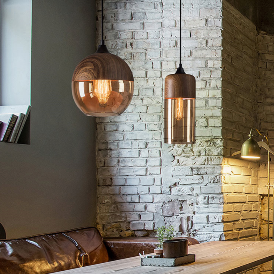 Alaric – Drei-Licht Glas-Leuchter im kreativen Design