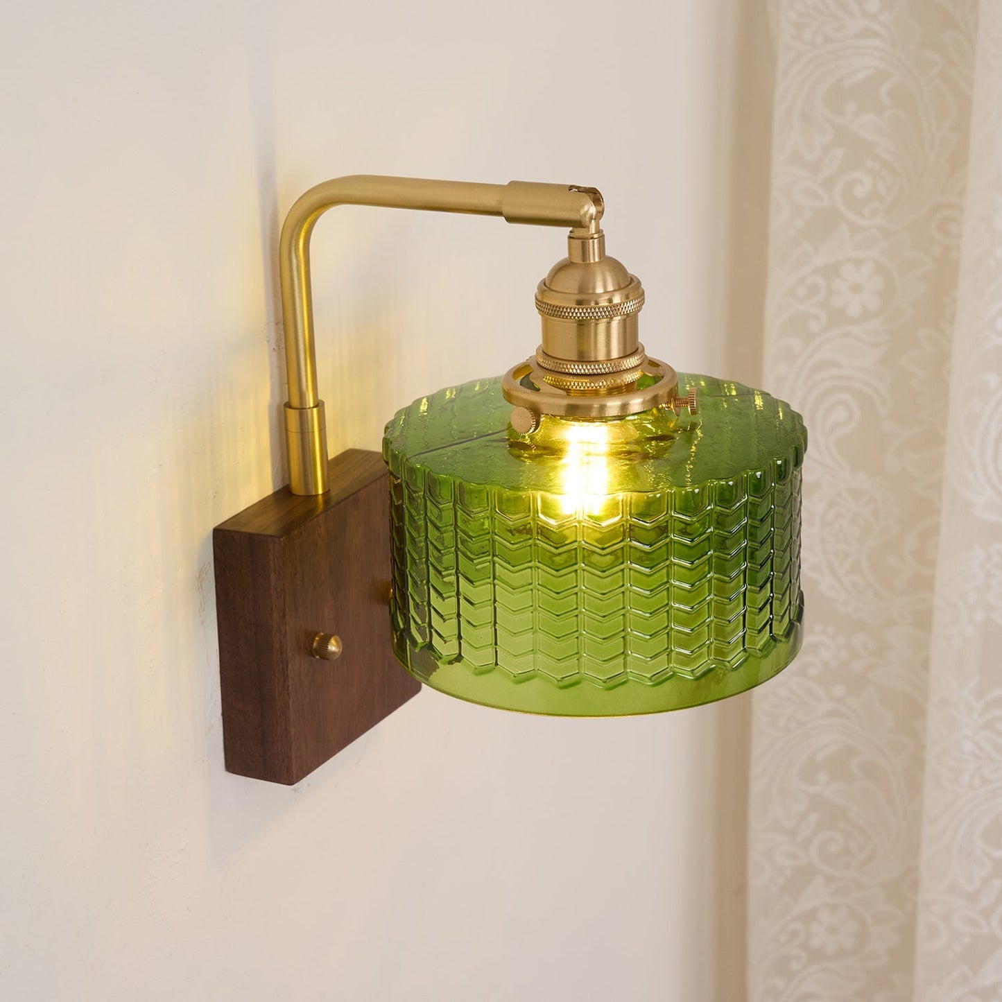 Adrian – Retro-Wandlampe