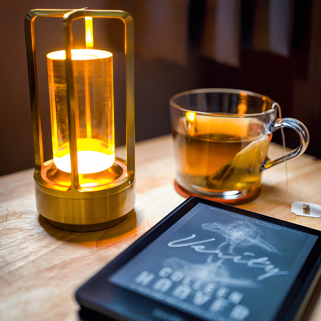 Ged – Moderne USB-Lampe für den Tisch