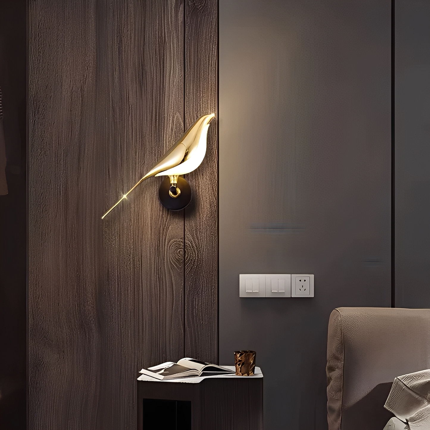 Amira – Kreative Wandlampe in Vogel-Form