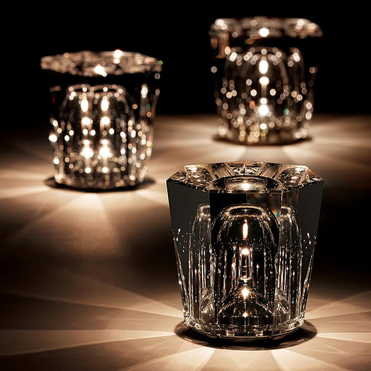 Sakura – Tischlampe mit Kristall-Diamanten