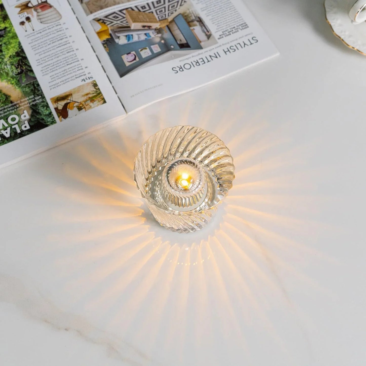 Sakura – Tischlampe mit Kristall-Diamanten