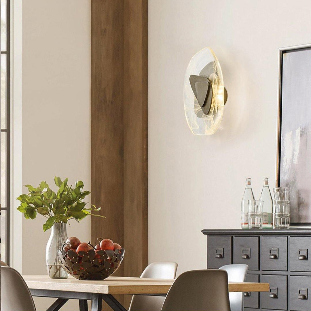 Katara – Designer Wandleuchte mit Kristallakzenten