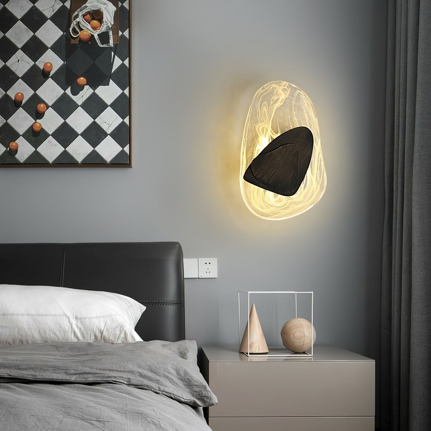 Katara – Designer Wandleuchte mit Kristallakzenten
