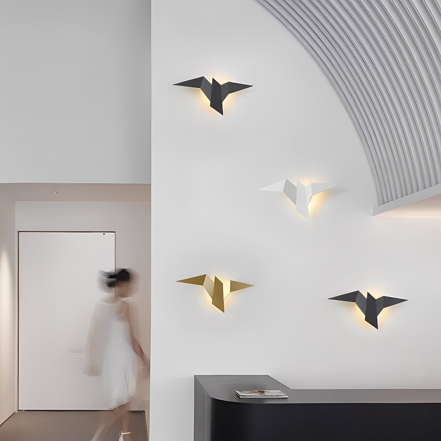 Rika – Moderne Vogel-Wandleuchte