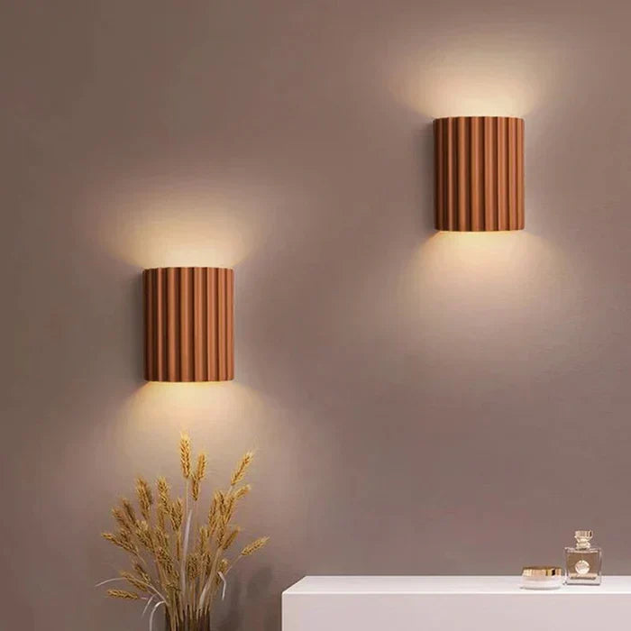 Theo – Nordic Style Resin Wandleuchte