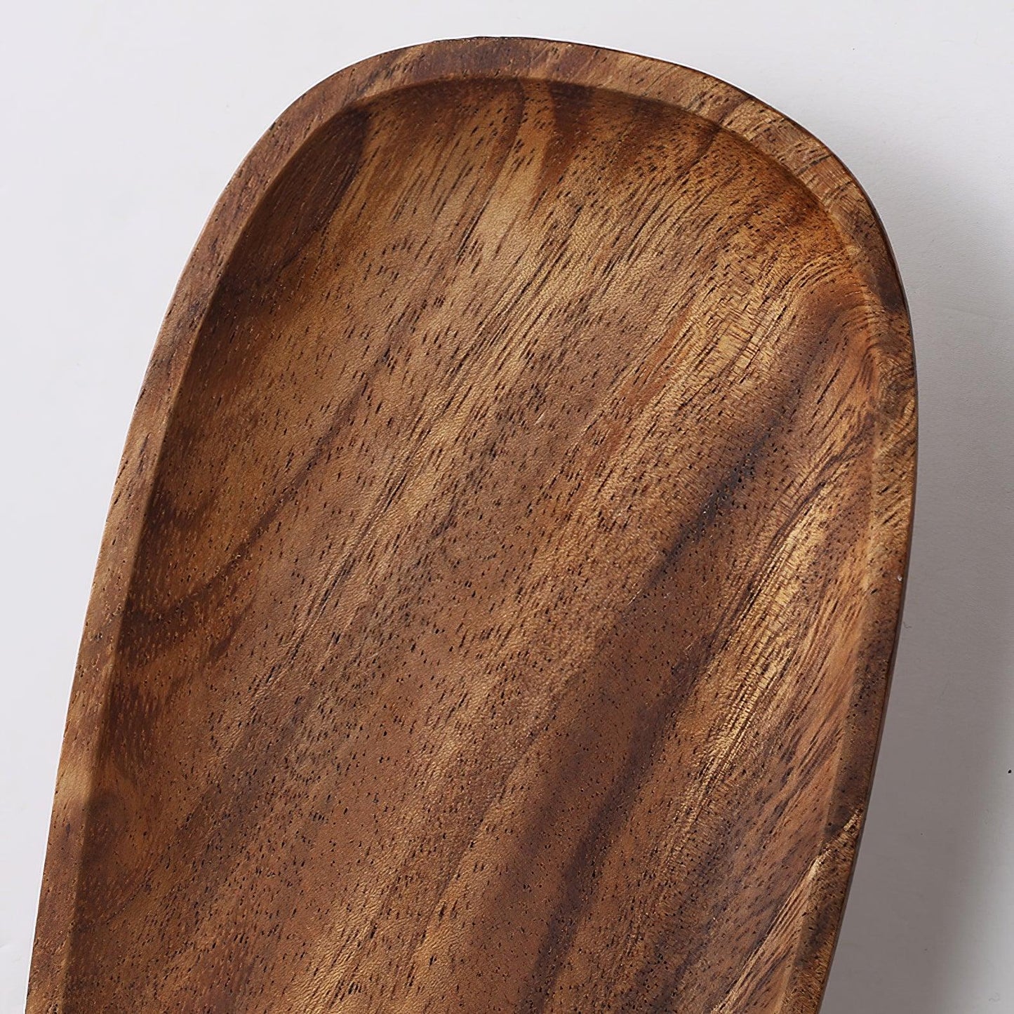 Alani – Wandlampe aus natürlichem Holz