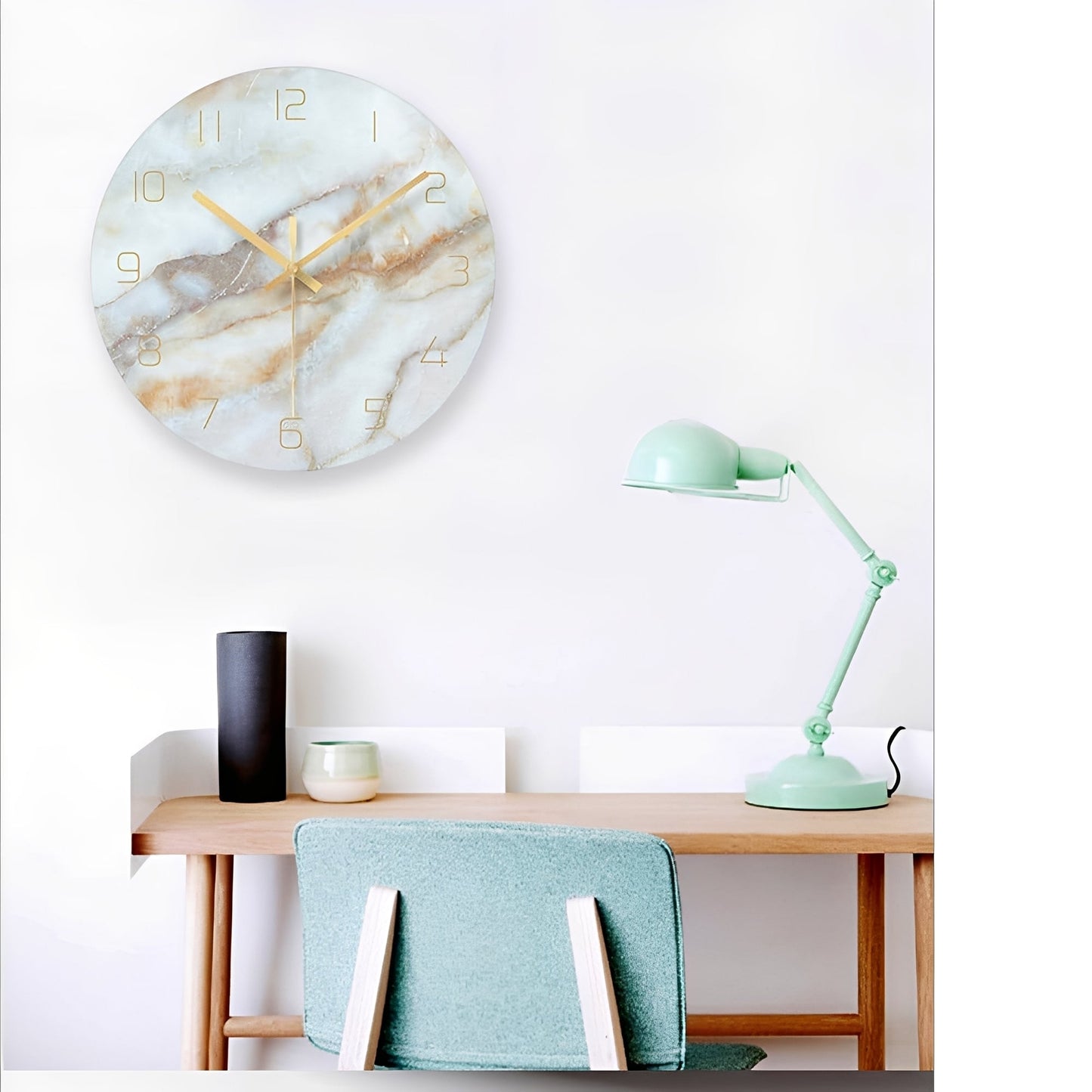 Marbela – Glas-Wanduhr im nordischen Stil mit Marmorlook