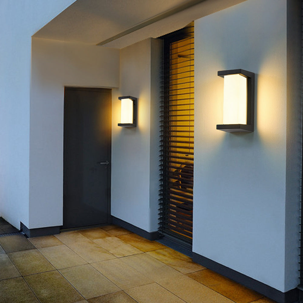 Niva – Wasserfeste Außenwandlampe