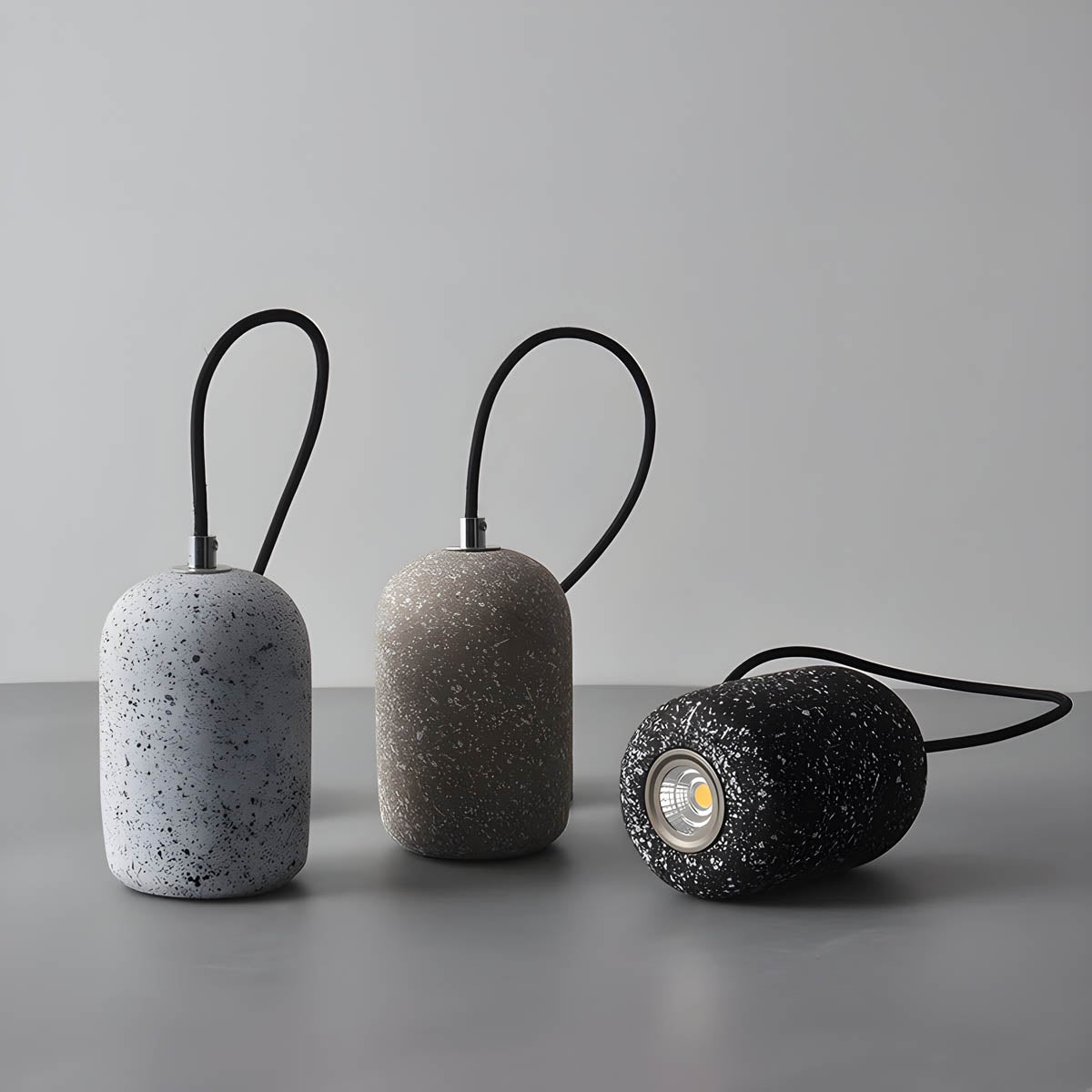 Ferro – Hängelampe aus Eisen mit modernem Design