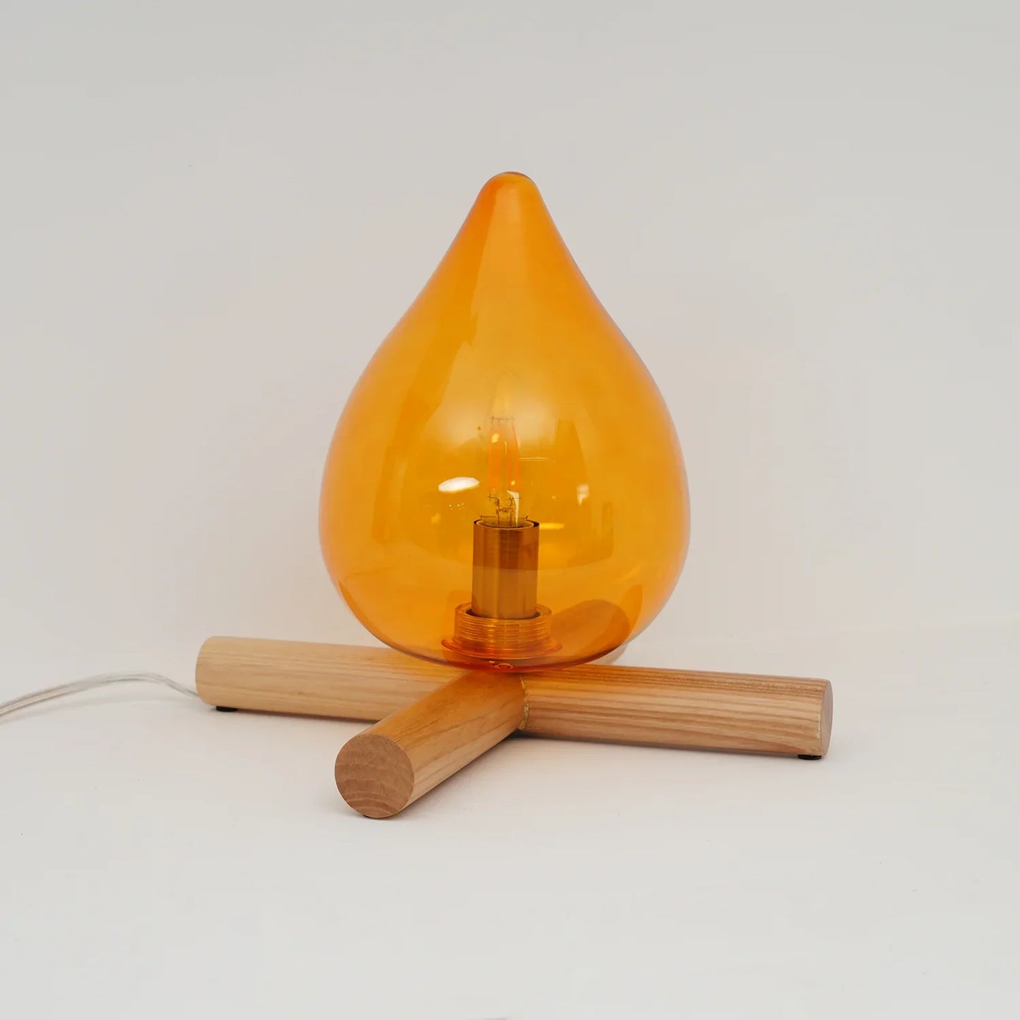 Danny – Retro Tischlampe für Dekoration