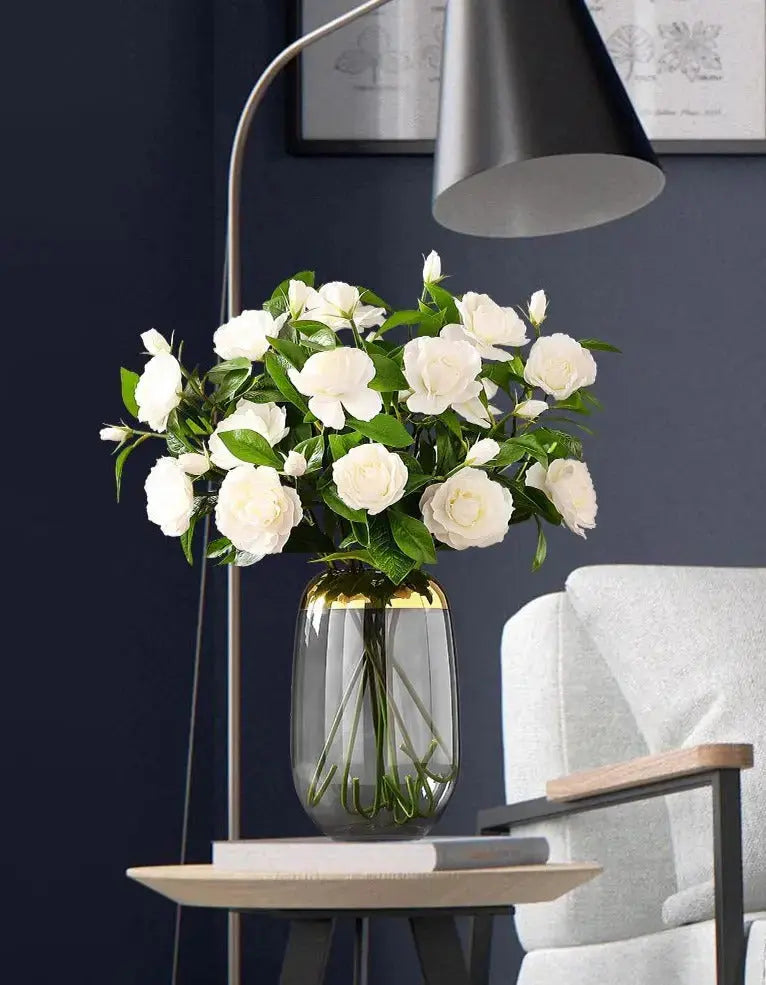 GoldenBloom – Blumenvase mit eleganter Goldfolienveredelung