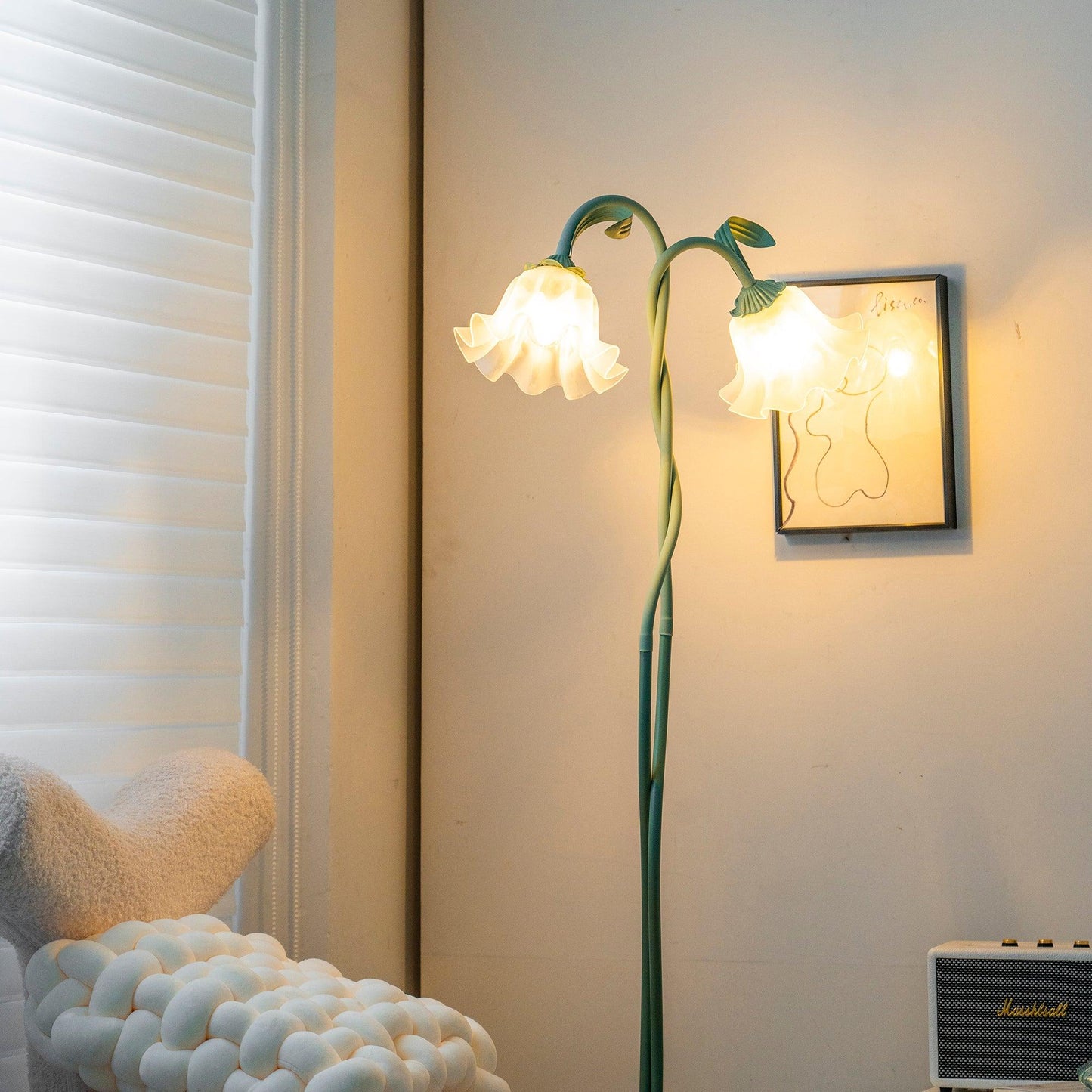 CallaLicht – Elegante Stehlampe im Calla-Blumen-Design
